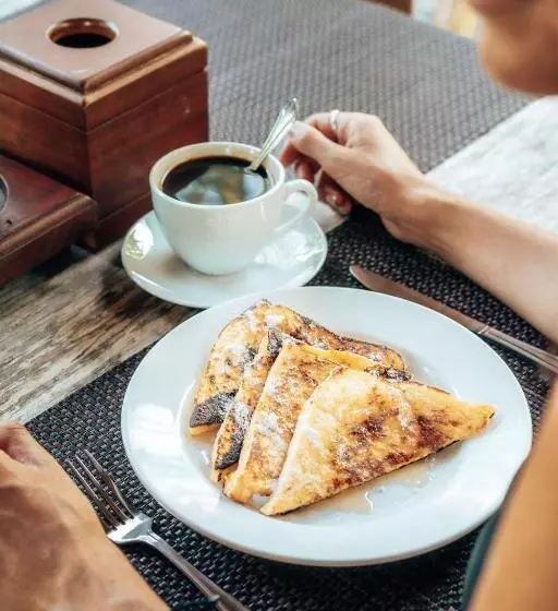 Hotelli Uma Dawa Resort And Spa