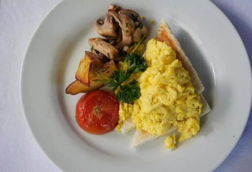 Hotelli Uma Dawa Resort And Spa