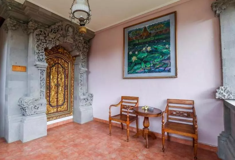 Hotelli Uma Dawa Resort And Spa