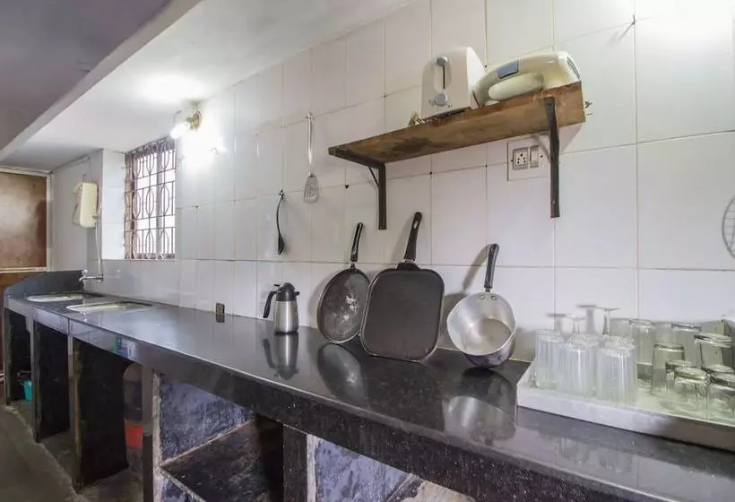 ペンション Ben's Inn Goa By Oyo Rooms