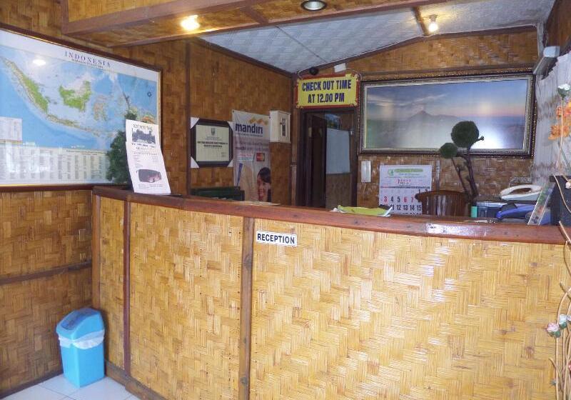 Pensiune Cemara Indah