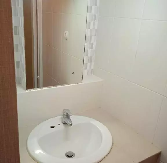 ペンション New Kubu Di Bukit