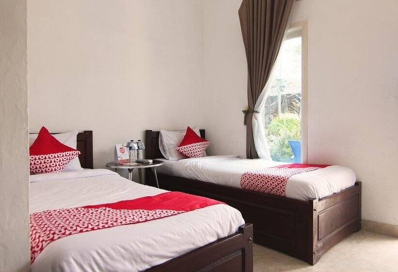 فندق صغير Garuda By Oyo Rooms