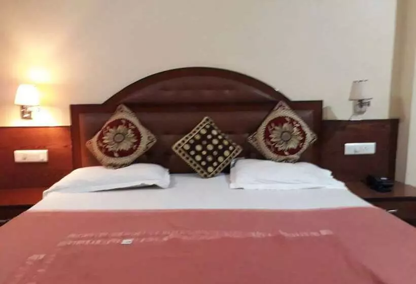 Aamiaismajoitus (B&B) Pramod