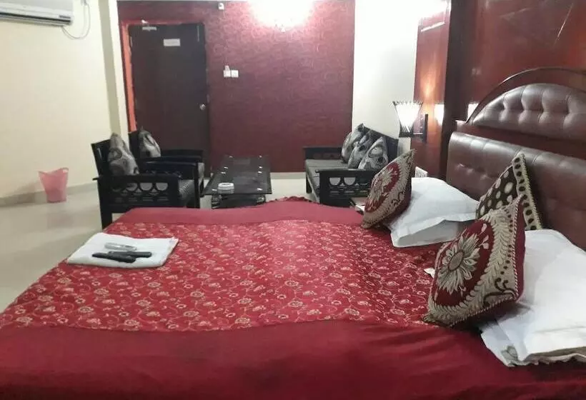 Aamiaismajoitus (B&B) Pramod