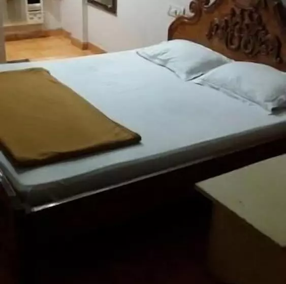 Aamiaismajoitus (B&B) Pramod