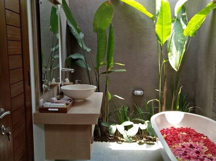 Bed and Breakfast Three Gold Luxury Private Villa