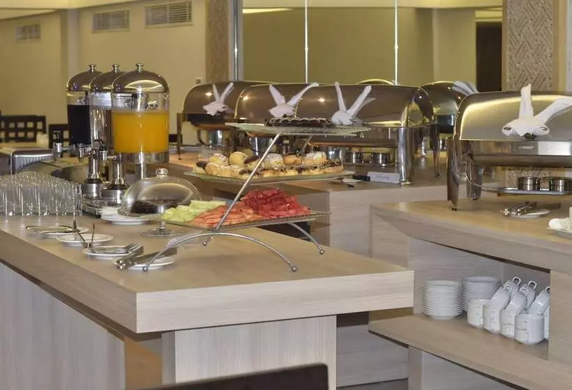 Hotelli Double G Resort Anyer