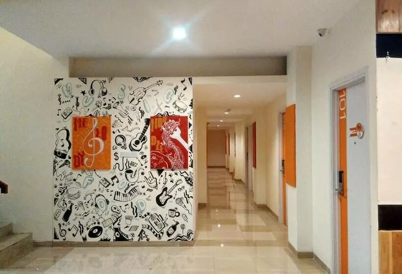 Hotel Front One Inn Muntilan