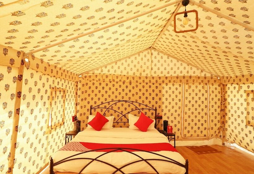 ホテル Indraprasth Two Tent City By Oyo Rooms