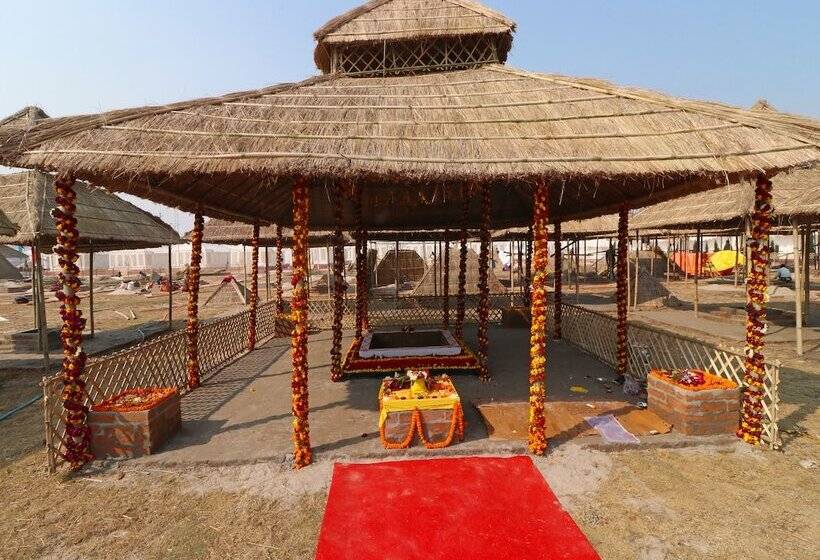 ホテル Indraprasth Two Tent City By Oyo Rooms