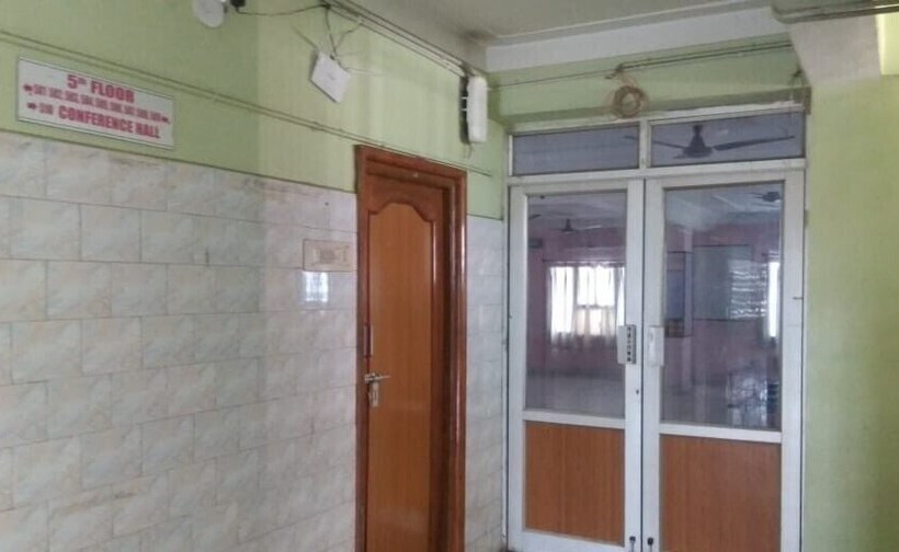 Hotelli Iroomz  Amaravathi