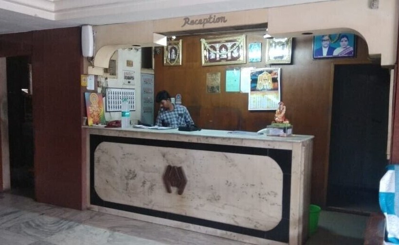 Hotelli Iroomz  Amaravathi