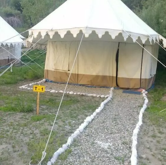 ホテル Jispa Journeys   Campsite