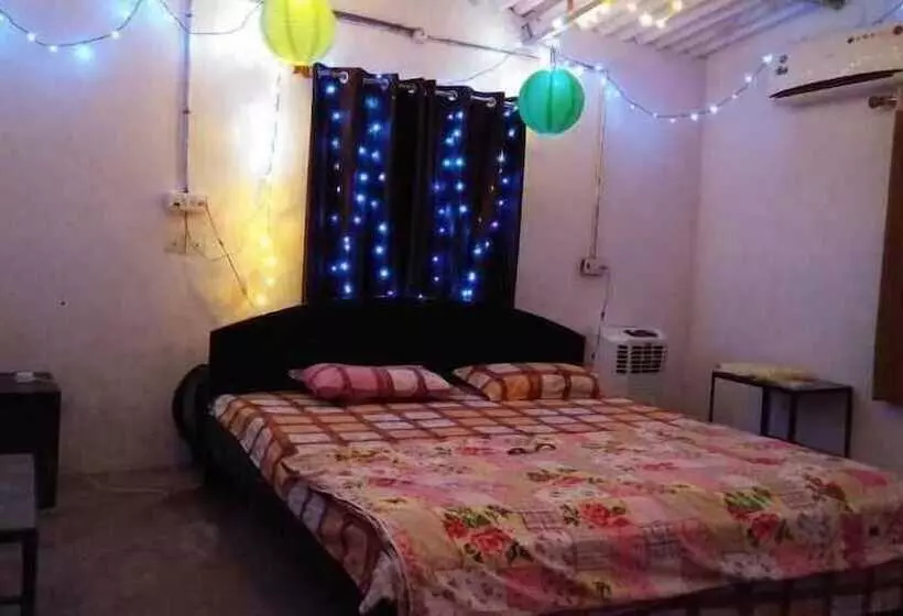 Hotelli Polo Forest Cottage