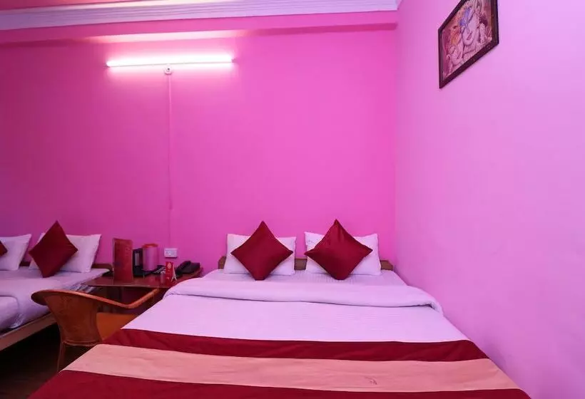 ホテル Riya Residency By Oyo Rooms