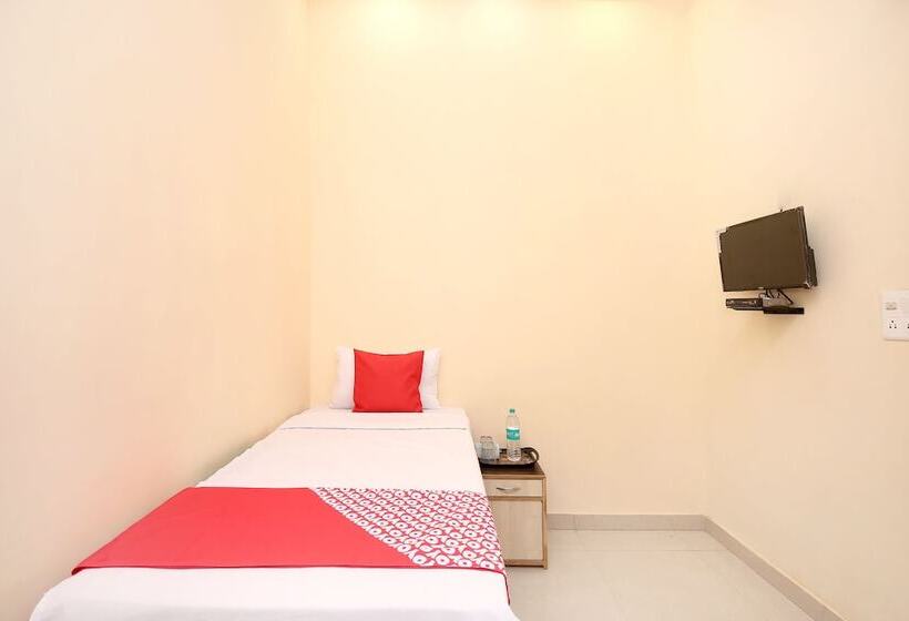 酒店 Royal Lifestyle By Oyo Rooms