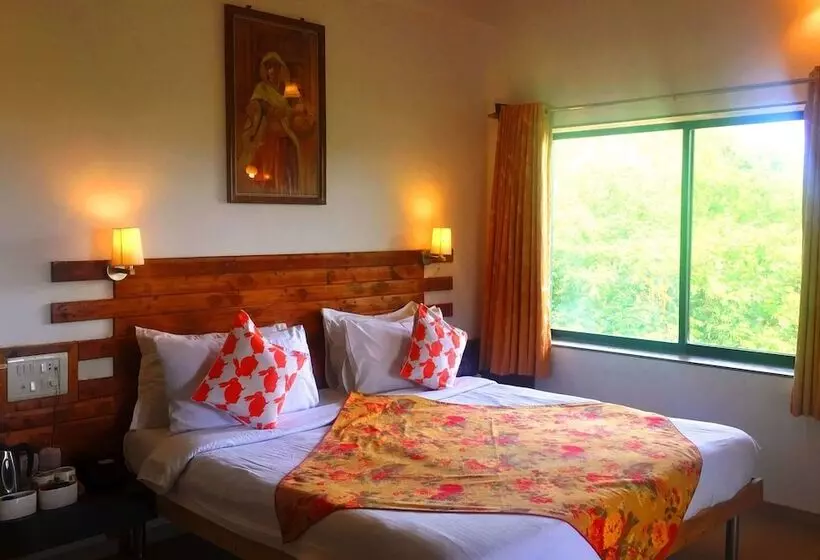 ホテル The Yash Resort