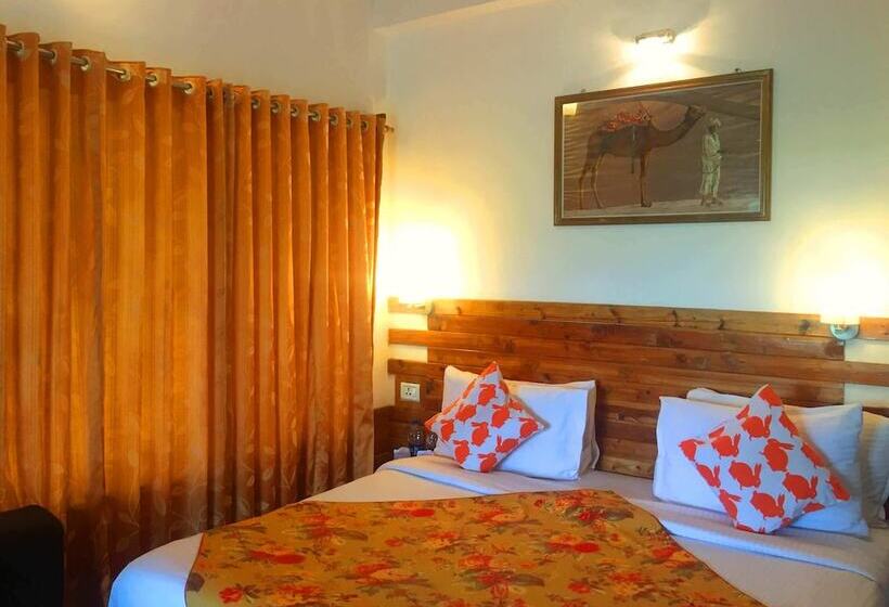 Отель The Yash Resort