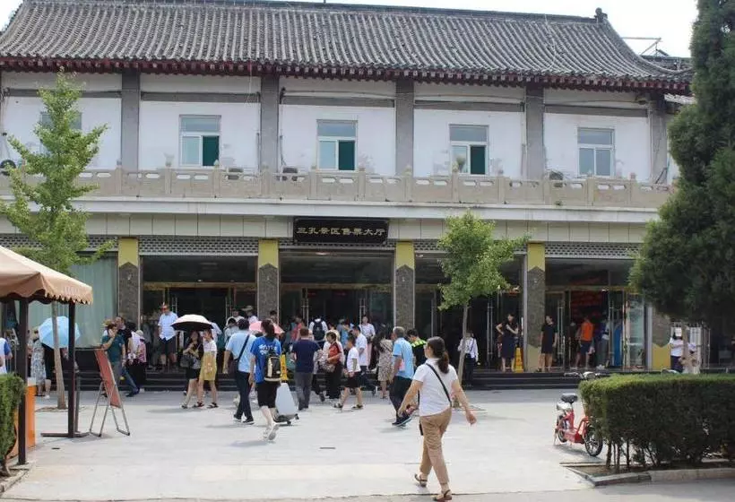 Hotelli 7days Premium Qufu Sankong Branch