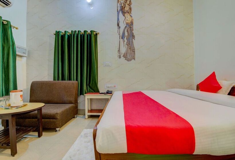 Viraj Hotel By Oyo Rooms