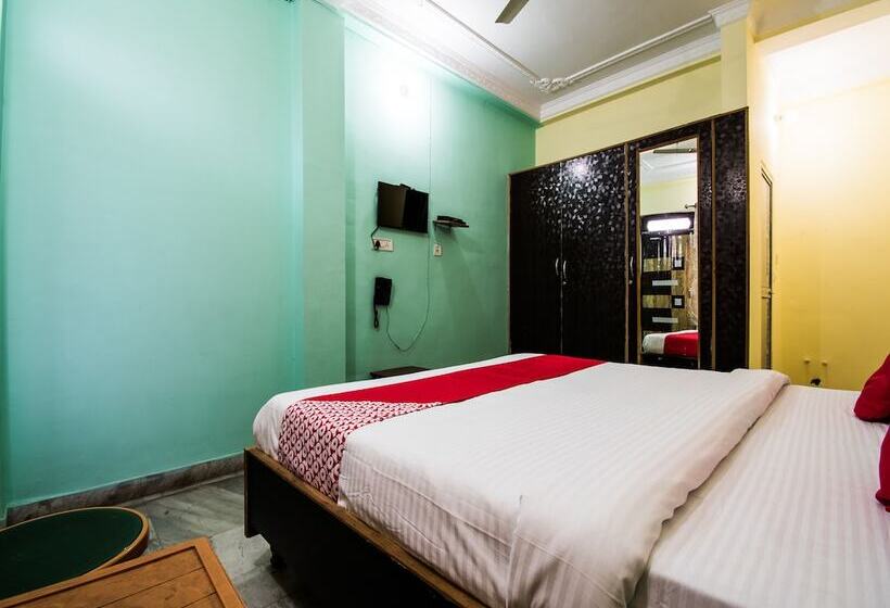 Viraj Hotel By Oyo Rooms