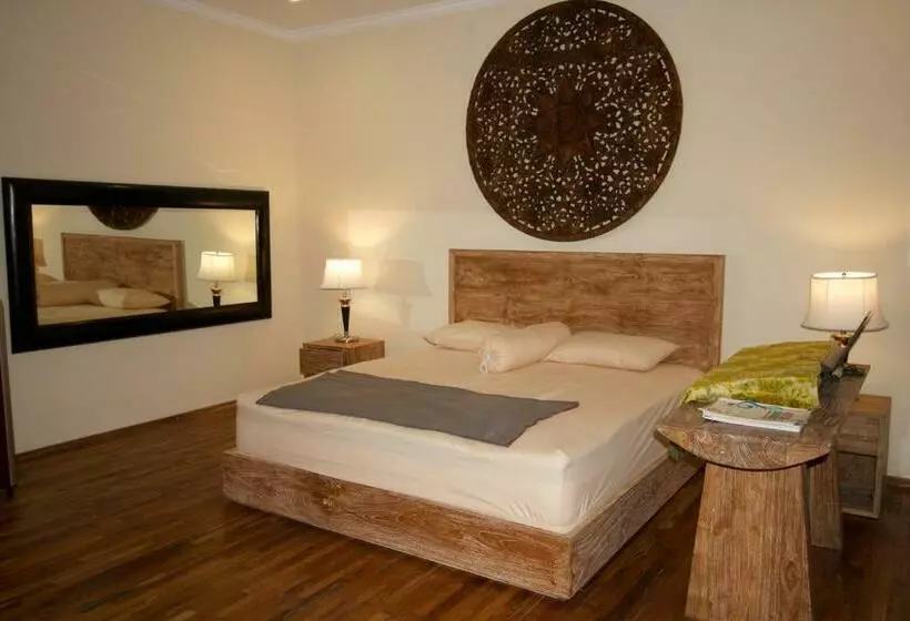 ベッドアンドブレックファースト Agaliving Medewi