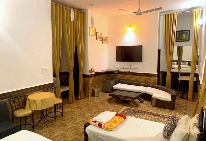 Haveli Expedition & Resort