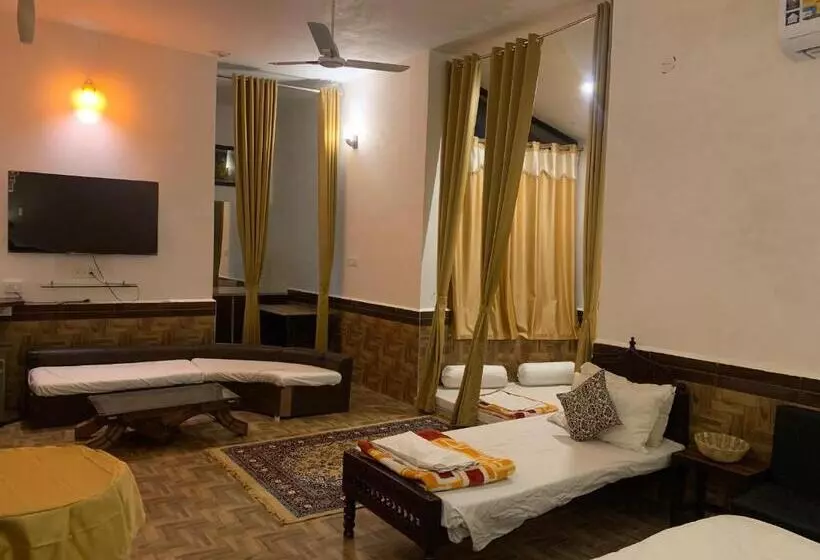 Haveli Expedition & Resort