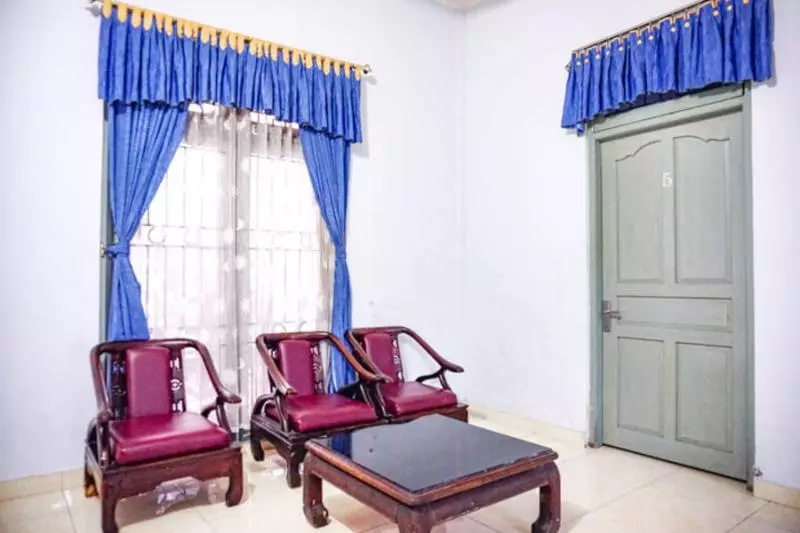 Hotelli Reddoorz @ Batubulan Gianyar