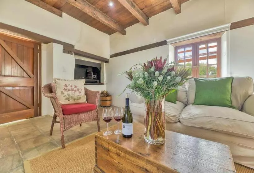 ホテル Strandveld Vineyards Cottages