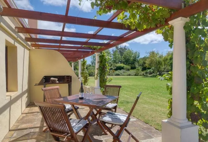 ホテル Strandveld Vineyards Cottages