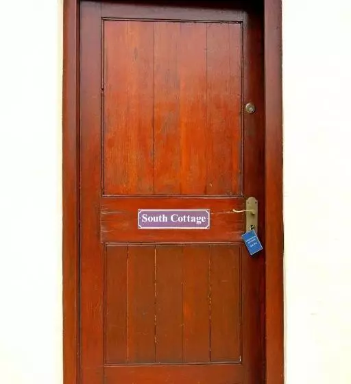 ホテル Strandveld Vineyards Cottages