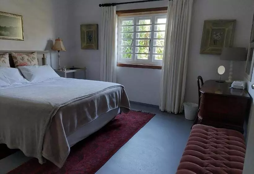 ペンション Kimi's Cottage