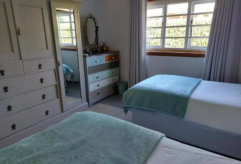 ペンション Kimi's Cottage