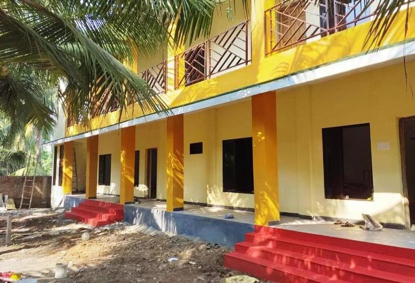 Resort Sunshine Beach Cottage