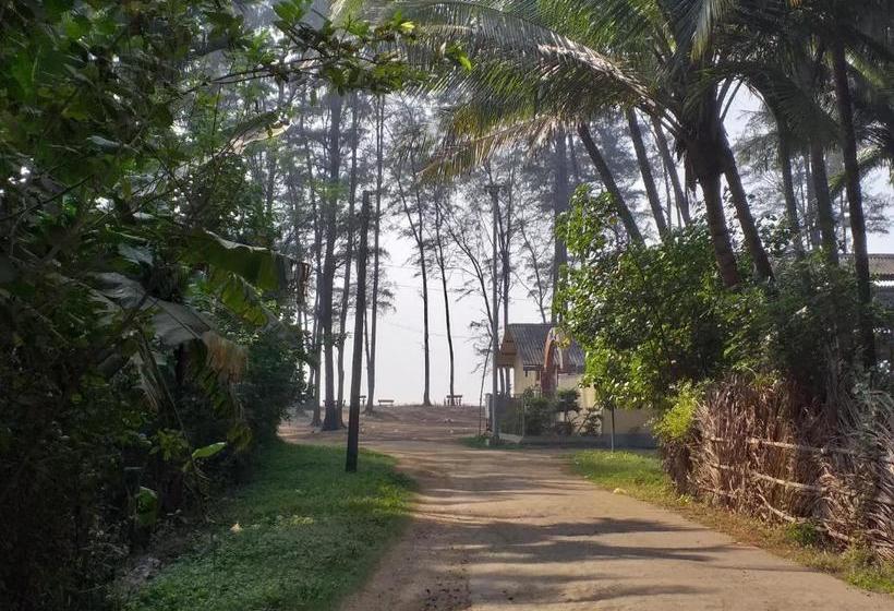 Resort Sunshine Beach Cottage