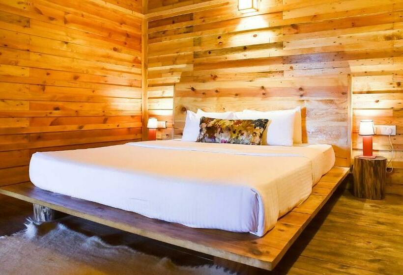 Suro Treehouse Resort