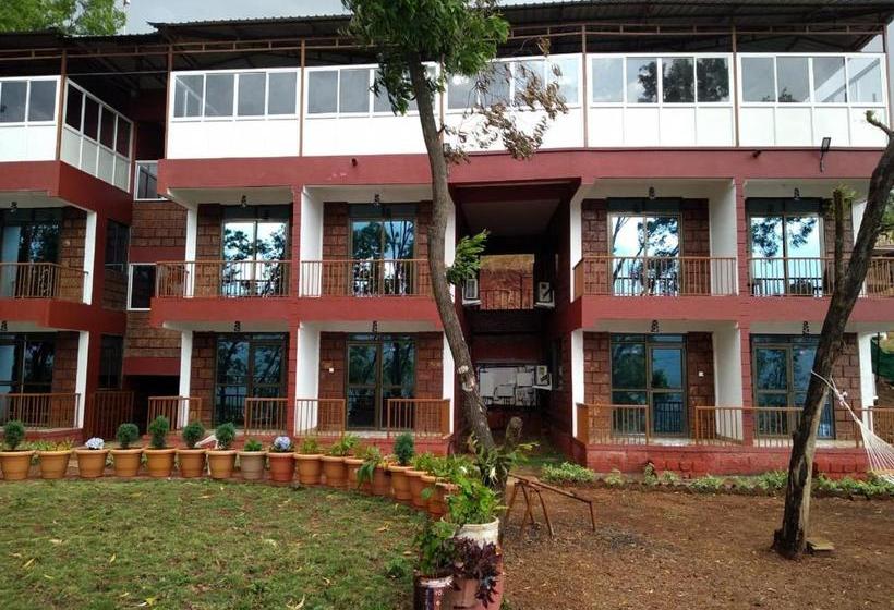 Nandanvan Tent & Resort Tapola