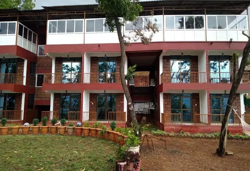 Nandanvan Tent & Resort Tapola