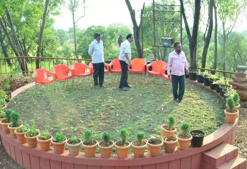 Nandanvan Tent & Resort Tapola