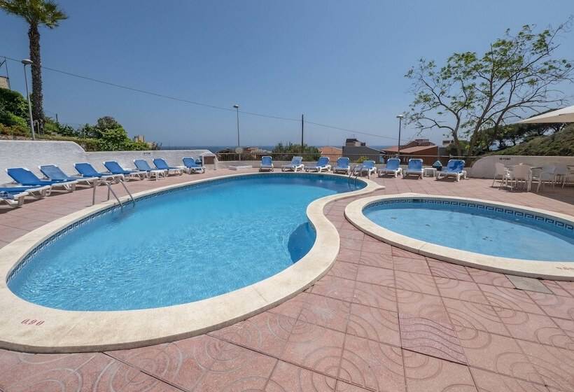 Apartamentos Ar Muntanya Mar