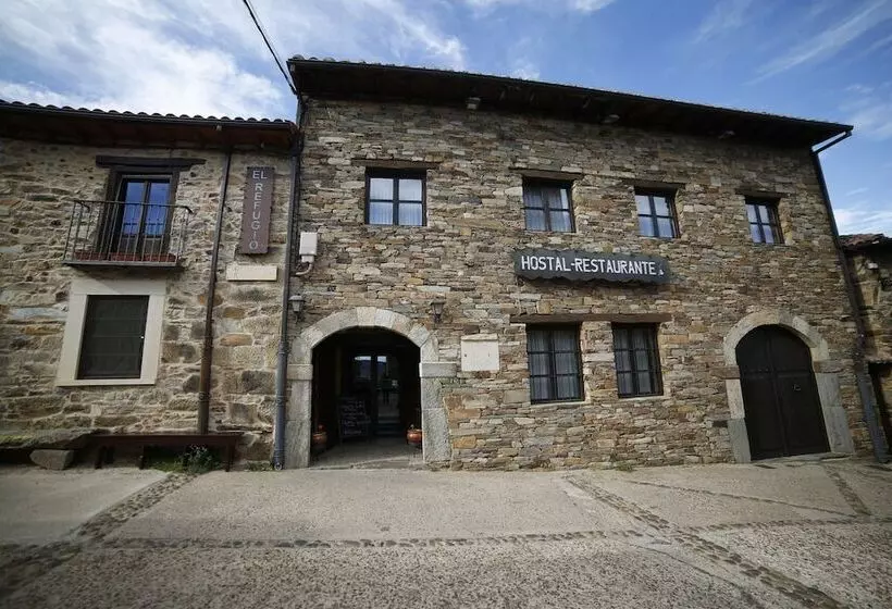 여관 El Refugio Hosteria
