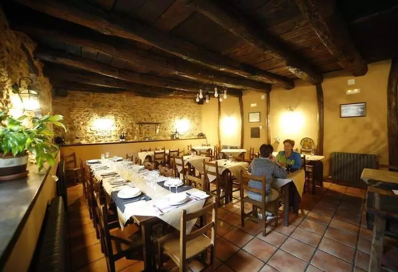 여관 El Refugio Hosteria