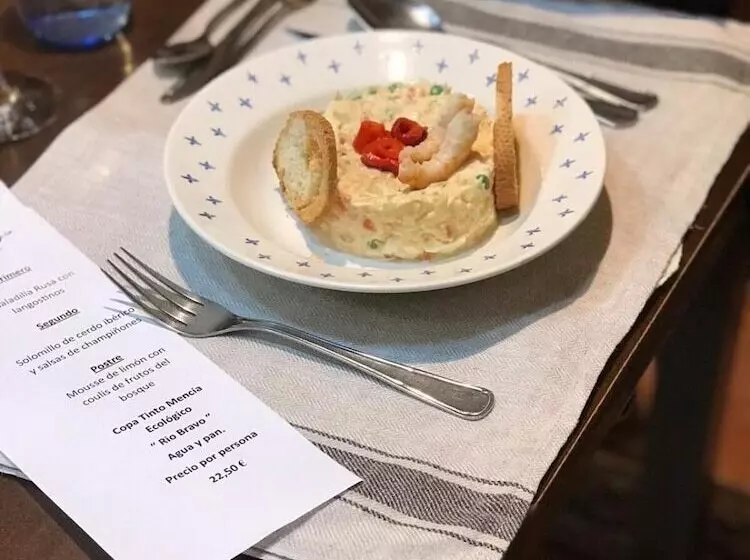 여관 El Refugio Hosteria