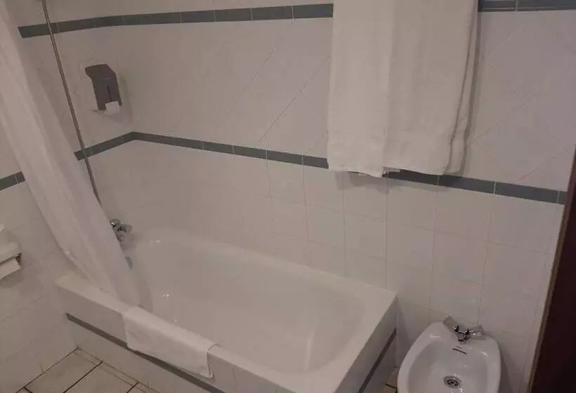 여관 El Refugio Hosteria