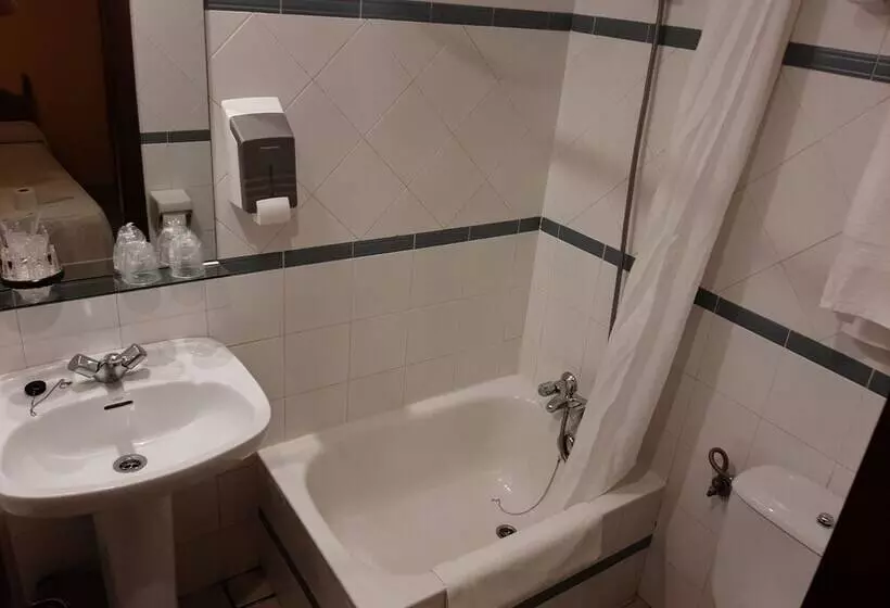 여관 El Refugio Hosteria