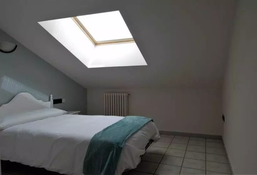 여관 El Refugio Hosteria