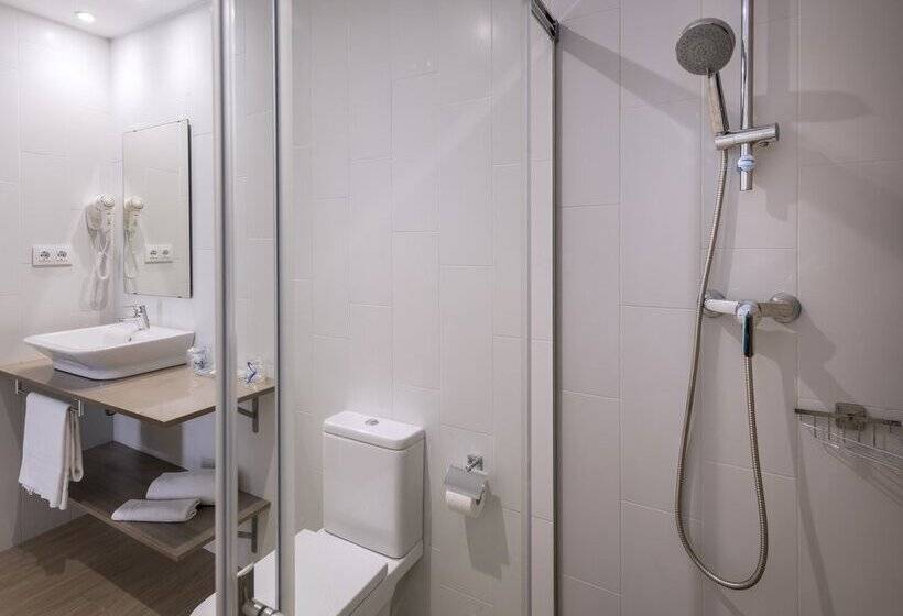 هتل 4r Meridia Mar