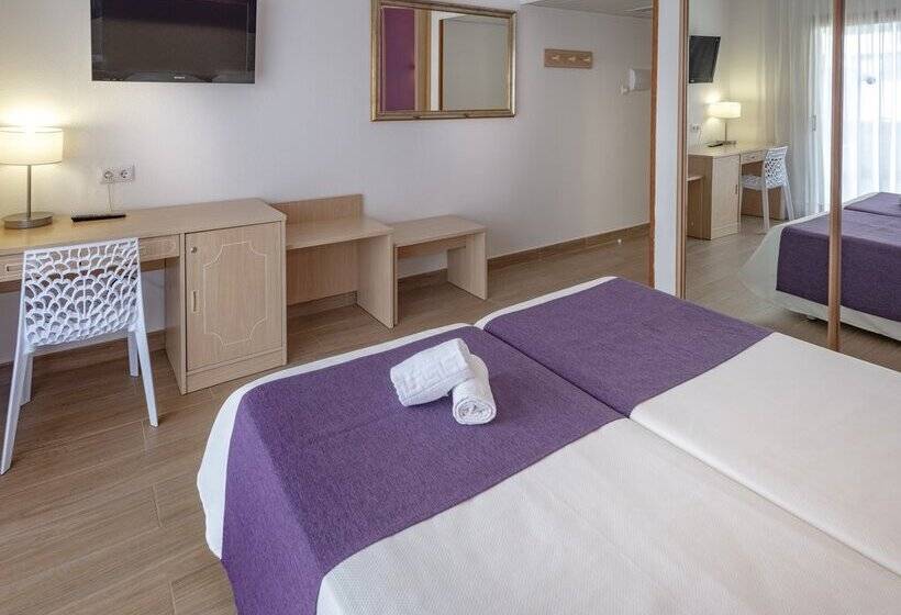 هتل 4r Meridia Mar